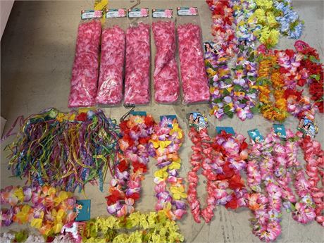 Lot 400- Hawaii-/festartikler – blomsterkranser og pynt