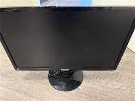 Samsung pc skjerm - brukt