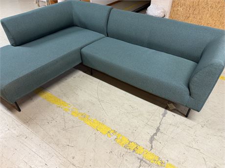 Brukt hjørnesofa